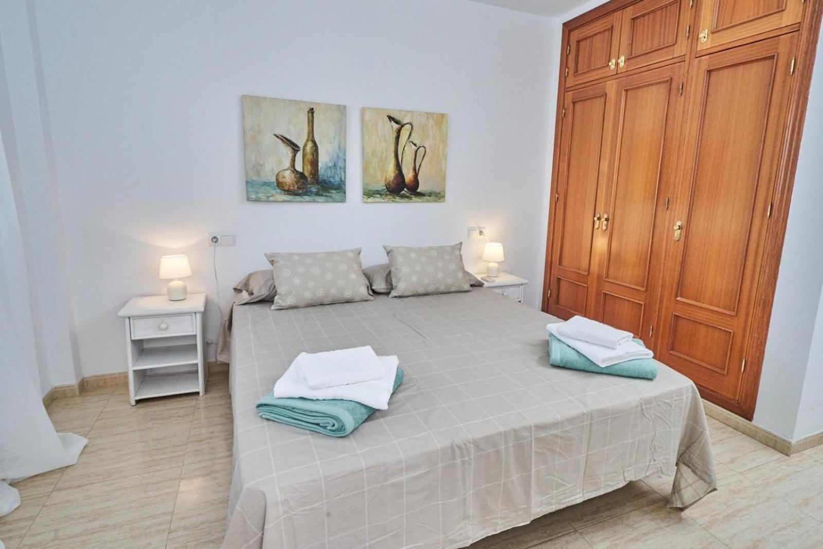 Villa Pura - Private Jacuzzi & Heated Pool Nerja Bagian luar foto