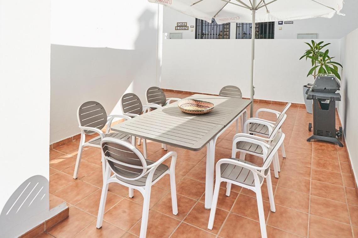 Villa Pura - Private Jacuzzi & Heated Pool Nerja Bagian luar foto