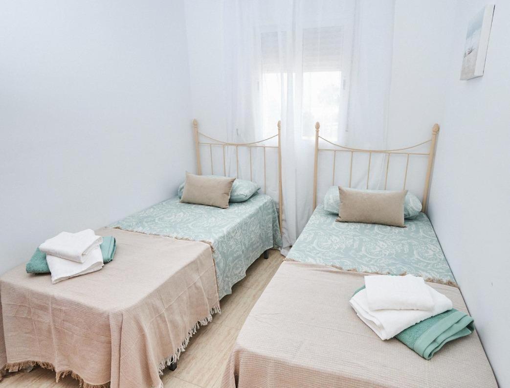 Villa Pura - Private Jacuzzi & Heated Pool Nerja Bagian luar foto