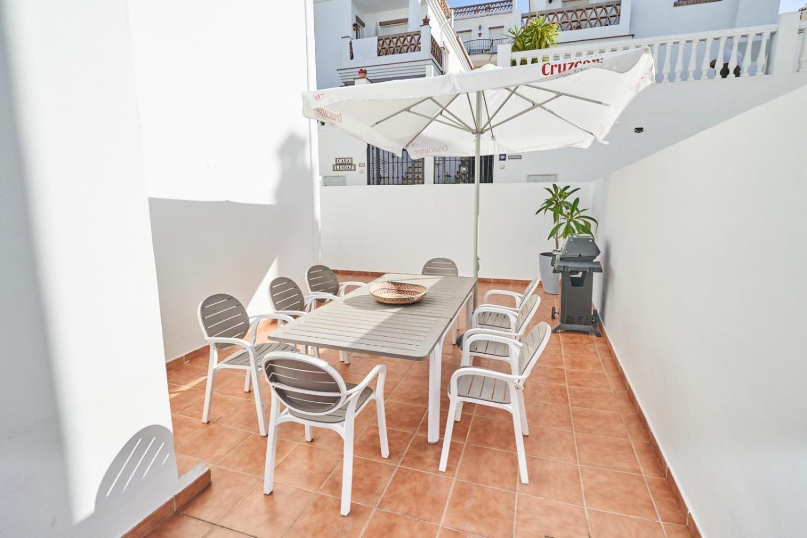 Villa Pura - Private Jacuzzi & Heated Pool Nerja Bagian luar foto